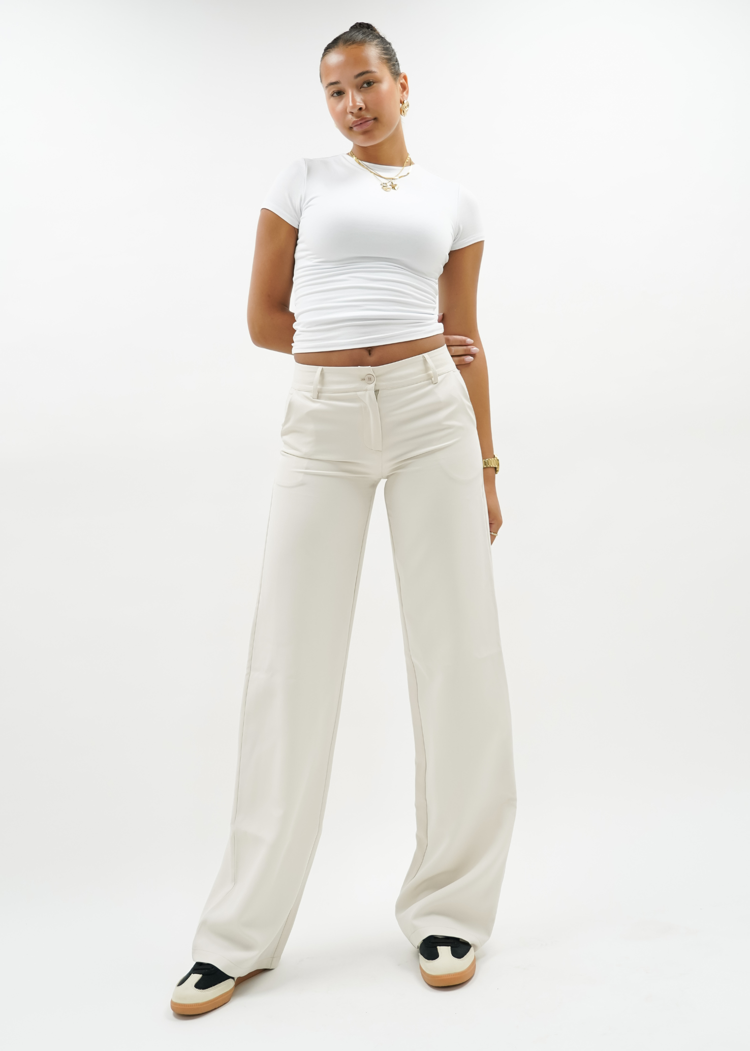 Lage/middelhoge taille broek casual crème